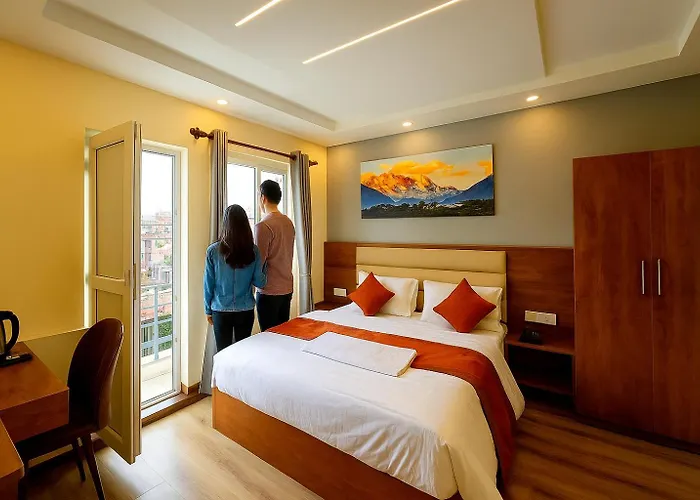 Royal Chamber - Near Intl Airport & Pashupatinath Temple 4*